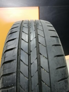 15 185 65 Goodyear DuraGrip