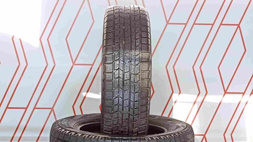 Шины Dunlop DSX-2 205/65 R16 -- б/у -