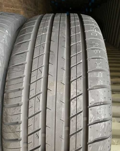 Шины RoadX RXQuest SU01 235/50 R18 97V