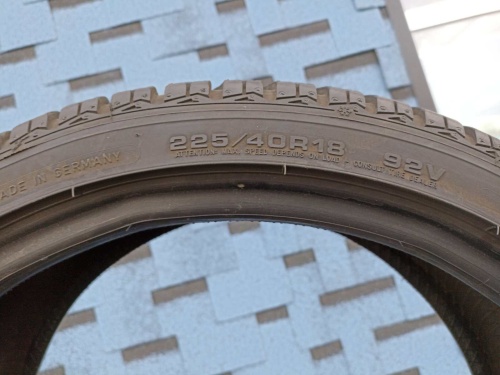 Шины Goodyear UltraGrip 8 Performance 225/40 R18 -- б/у 6