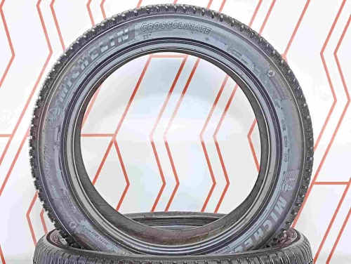 Шины Michelin CrossClimate 235/45 R18 -- б/у 5.5