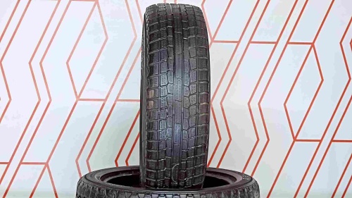 Шины Yokohama Ice Guard IG20 205/65 R16 -- б/у -