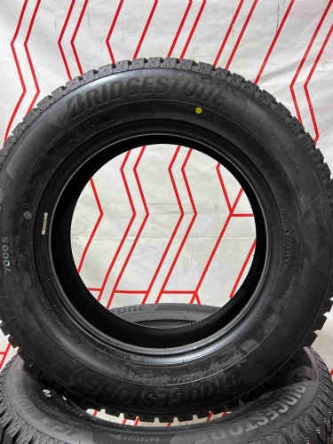 Шины Bridgestone Ice Cruiser 7000S 235/65 R17 108T