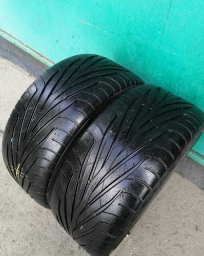 Шины Maxxis Victra MA-Z1 215/45 R17 -- б/у 5