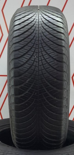 Шины Goodyear Vector 4Seasons GEN-2 235/65 R17 -- б/у 5