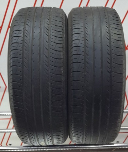 Шины Yokohama BluEarth E70 225/55 R18 -- б/у 3.5