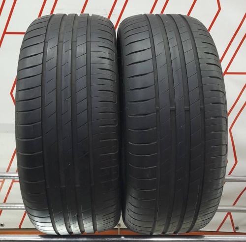 Шины Goodyear EfficientGrip Performance 215/55 R16 -- б/у 5.5