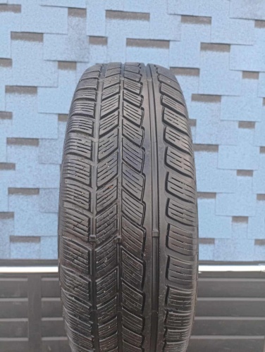 Шины Avon Ice Touring 185/65 R15 -- б/у 5