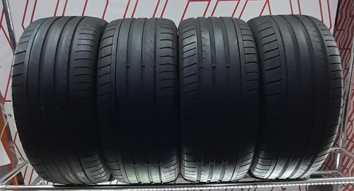 Шины Dunlop SP Sport Maxx GT 255/40 R19 -- б/у 5.5