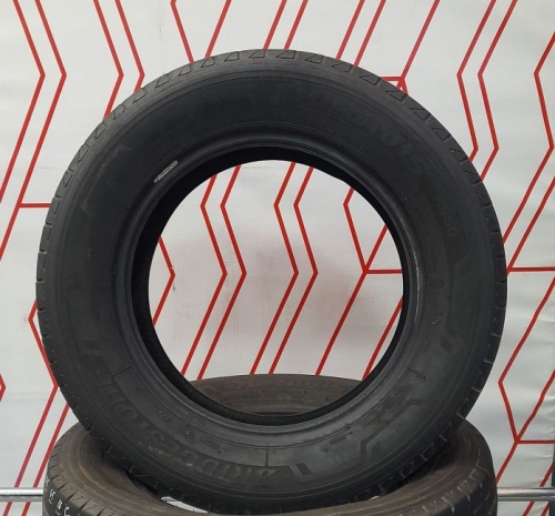 Шины Bridgestone Duravis R660 205/65 R16C -- б/у 5.5