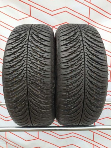 Шины Goodyear Vector 4Seasons GEN-2 215/55 R17 -- б/у 5