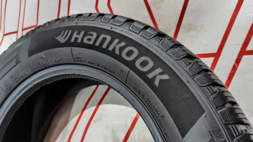 Шины Hankook Winter I'Cept LV RW12 205/65 R16C -- б/у 5