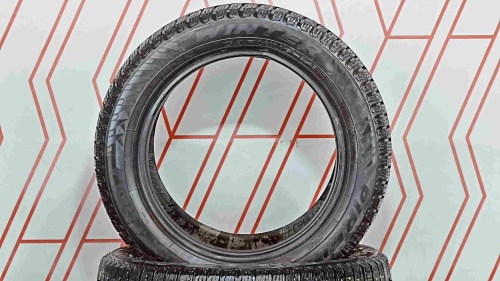 Шины Pirelli Winter Carving Edge 205/55 R16 -- б/у 3.5