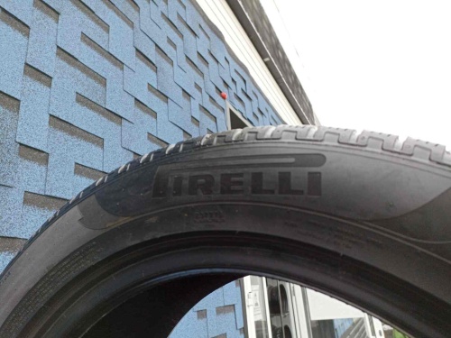 Шины Pirelli Scorpion Winter 255/50 R19 -- б/у 3