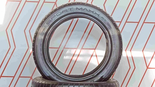 Шины Dunlop SP Sport Maxx RT 235/45 R17 -- б/у 6