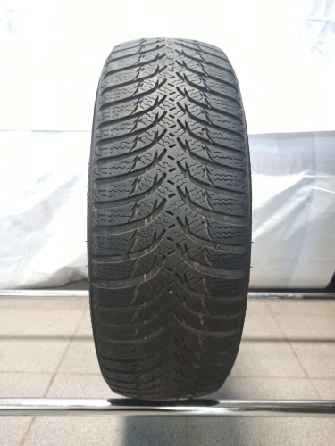 Шины Kumho WinterCraft WP51 185/65 R15 -- б/у 6