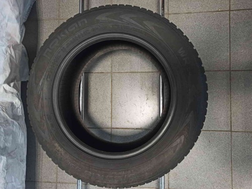 Шины Nokian Tyres WR D4 225/55 R16 -- б/у 6