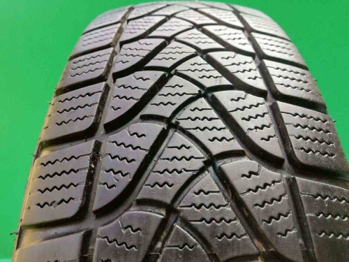 Шины Firestone Winterhawk 185/65 R15 -- б/у 6