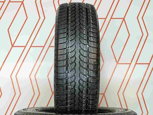 Шины Bridgestone Blizzak LM-80  245/65 R17 -- б/у 5.5