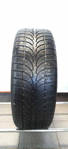 Шины Bridgestone Blizzak LM-80  235/60 R18 -- б/у 5