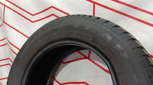 Шины Goodyear Vector 4Seasons 205/60 R15 -- б/у 5