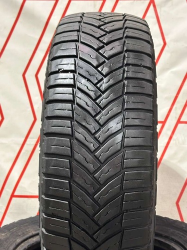 Шины Michelin Agilis Crossclimate 205/65 R16C -- б/у 5.5