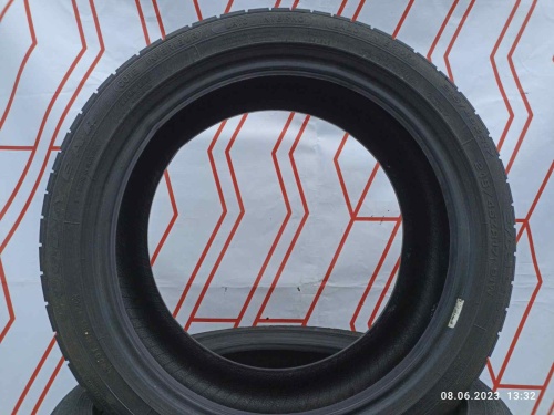 Шины Goodyear Excellence 215/45 R17 -- б/у 5.5