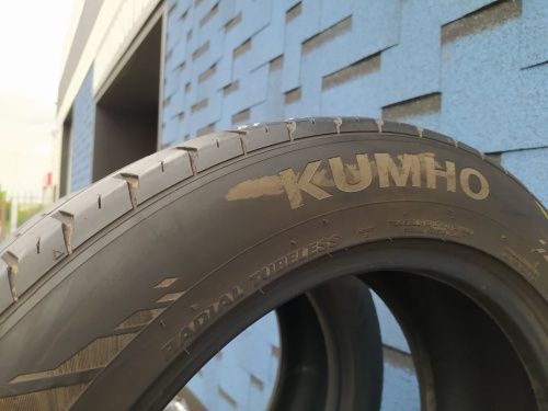 Шины Kumho Crugen HP91 225/55 R18 -- б/у 5