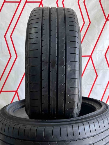 Шины Yokohama BluEarth E70 215/45 R17 87W б/у 5