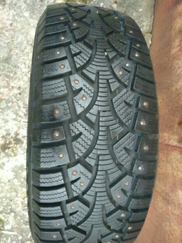 Шины Sunny SN3860 185/70 R14 -- б/у 3.5