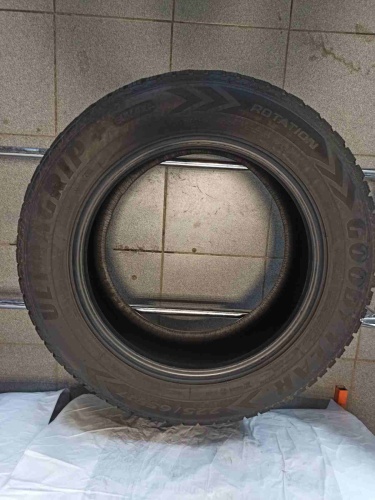 Шины Goodyear UltraGrip SUV 225/65 R17 -- б/у 5