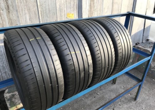 Шины Michelin Pilot Sport 4 235/40 R18 -- б/у 6