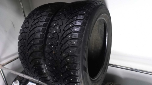 Шины Nokian Tyres Hakkapeliitta 4 215/55 R16 -- б/у 3.5