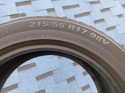 Шины Kumho WinterCraft WP71 215/55 R17 -- б/у 6