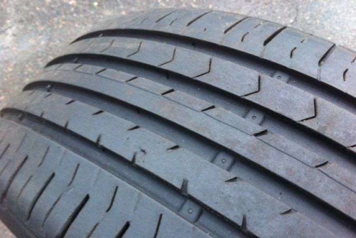 Шины Continental ContiPremiumContact 5 195/60 R15 -- б/у 3.5