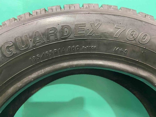 Шины Yokohama F700Z 185/65 R14 -- б/у 3.5