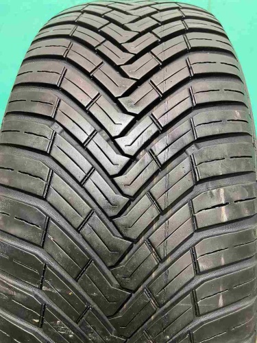 Шины Continental AllSeasonContact 205/55 R16 -- б/у 5