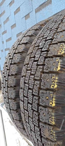 Шины Falken Eurowinter HS-414 185/65 R15 -- б/у 5