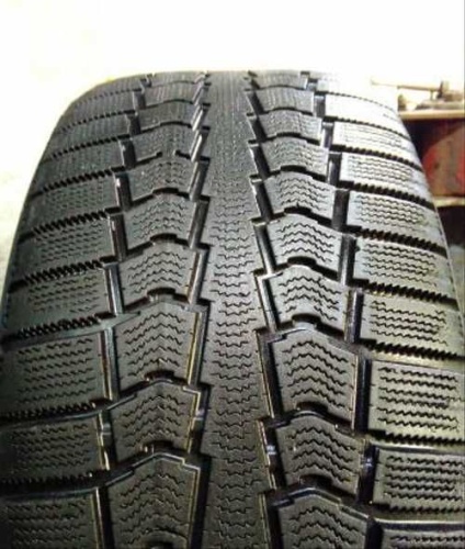 Шины Pirelli Winter Centurato 205/55 R16 -- б/у 6