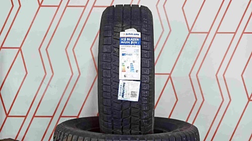 Шины Sailun Ice Blazer Arctic SUV 235/55 R18 104H