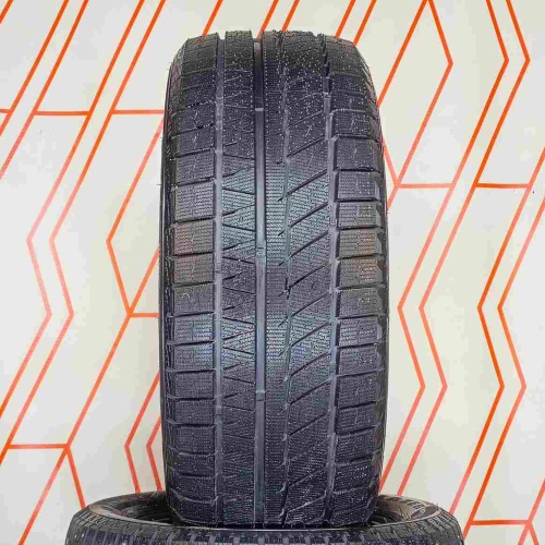 Шины Sailun Ice Blazer Arctic EVO 255/45 R20 105T