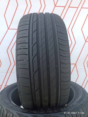 Шины Bridgestone Turanza T001 215/45 R17 -- б/у 5.5