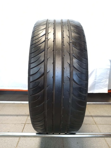 Шины Kumho Ecsta SPT KU31 225/55 R17 -- б/у 5