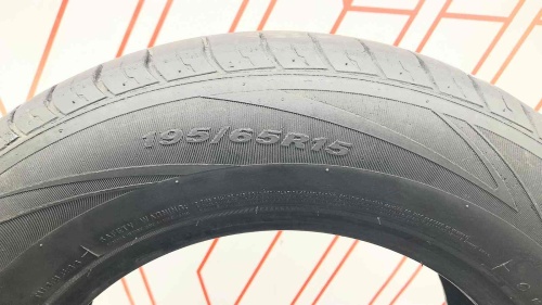 Шины Nexen NBlue Premium 195/65 R15 -- б/у 5