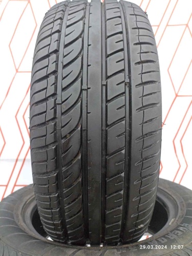 Шины Evergreen EV 72 215/55 R16 -- б/у 5.5