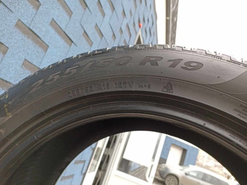 Шины Pirelli Scorpion Winter 255/50 R19 -- б/у 3