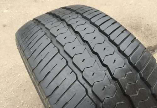 Шины Goodride SC 328 235/65 R16C -- б/у 5.5