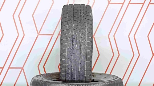 Шины Bridgestone Blizzak Revo1 185/55 R15 -- б/у -