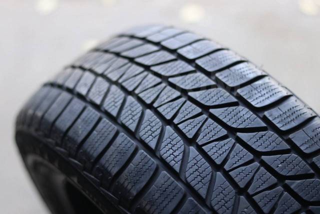 Шины Bridgestone Blizzak LM-35 205/55 R16 --